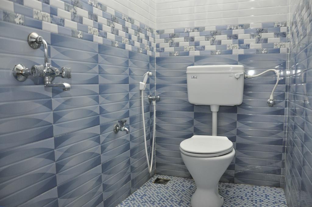 Srirangam Service Apartment Tiruchirappalli Buitenkant foto